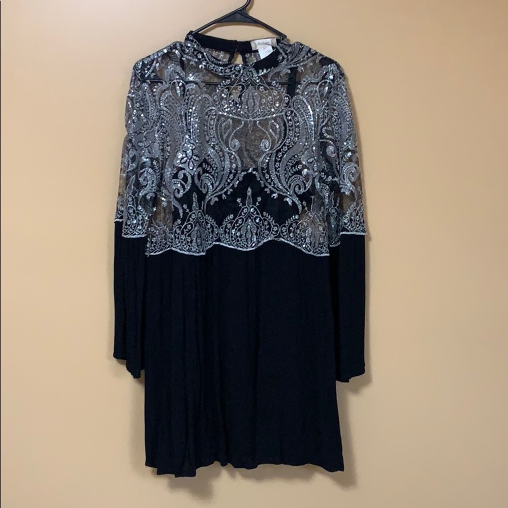 Pretty Embellished Black Long Sleeve Dress, L